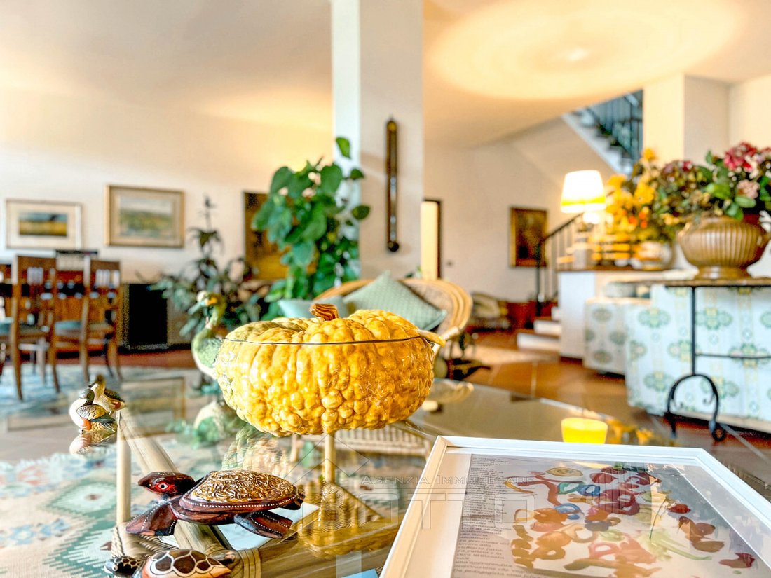 Villa in Gattinara, Piedmont, Italy 4 - 13290415