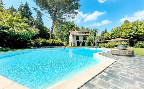 Villa à Castelletto sopra Ticino, Piémont, Italie 1