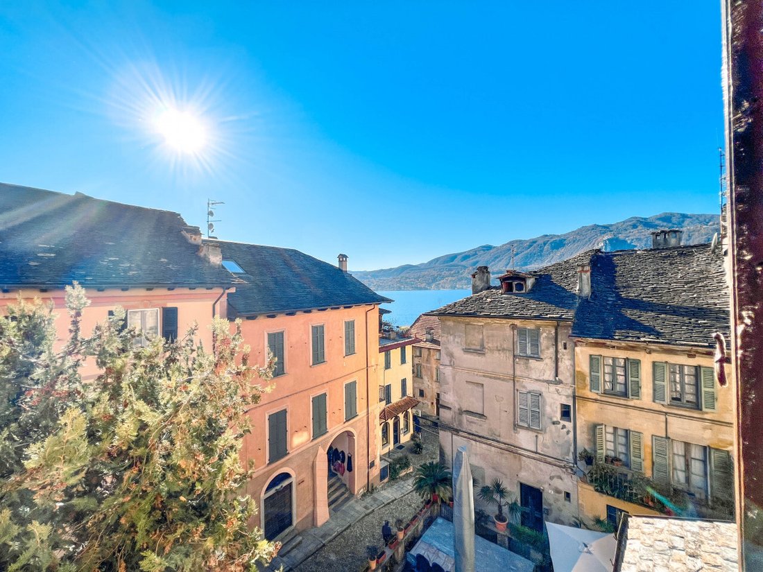 Maison à Orta San Giulio, Piémont, Italie 2 - 13584913