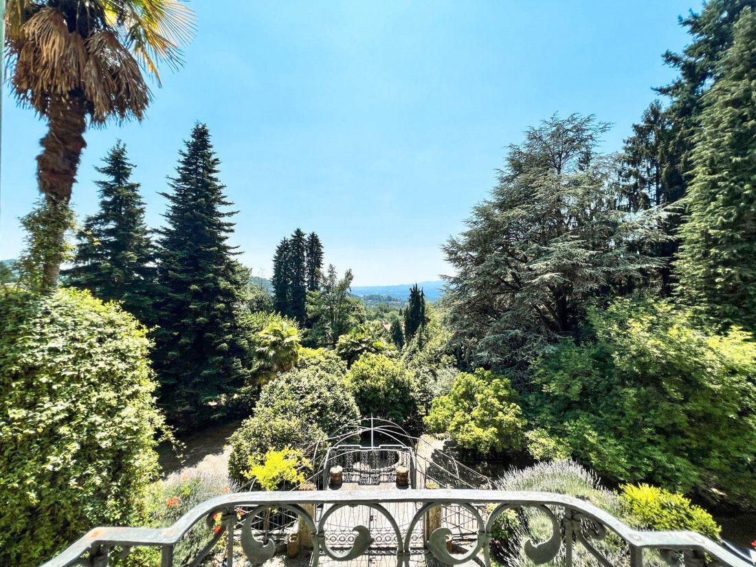 Domaine à Ameno, Piémont, Italie 2 - 13093382