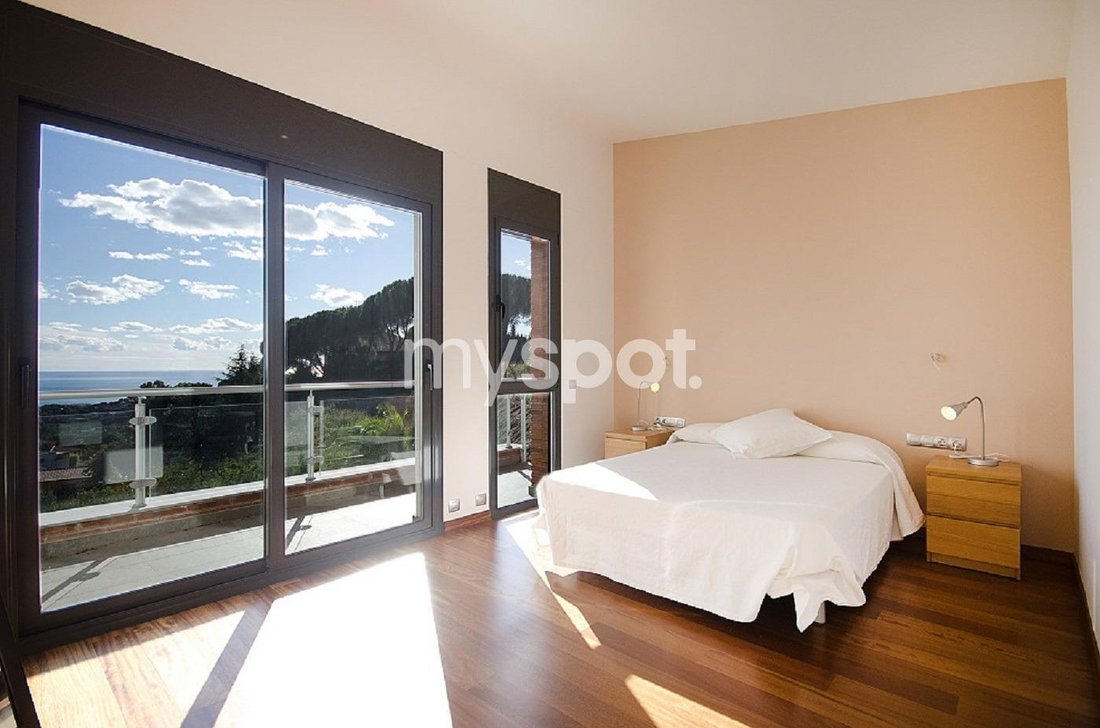 Villa in Sant Andreu de Llavaneres, Catalonia, Spain 5 - 14076687