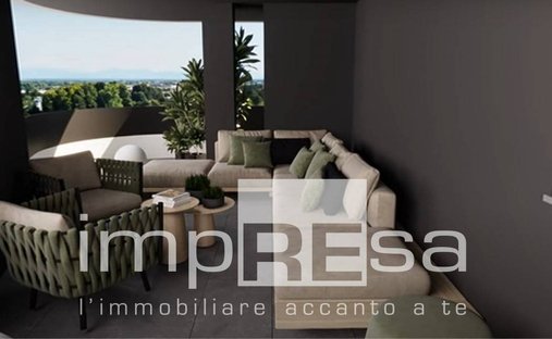 Appartement à Pordenone, Frioul-Vénétie julienne, Italie 1
