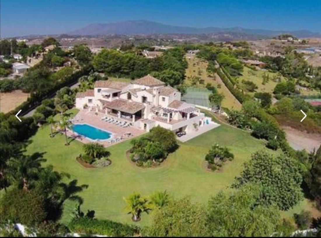 Villa in Benahavis, Andalusia, Spain 3 - 14076847