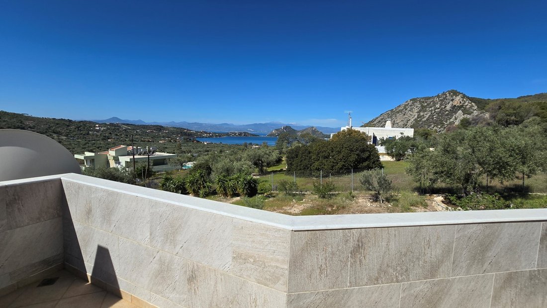 Villa in Community of Loutraki - Perachora, Loutraki - Perachora, Greece 3 - 14075966