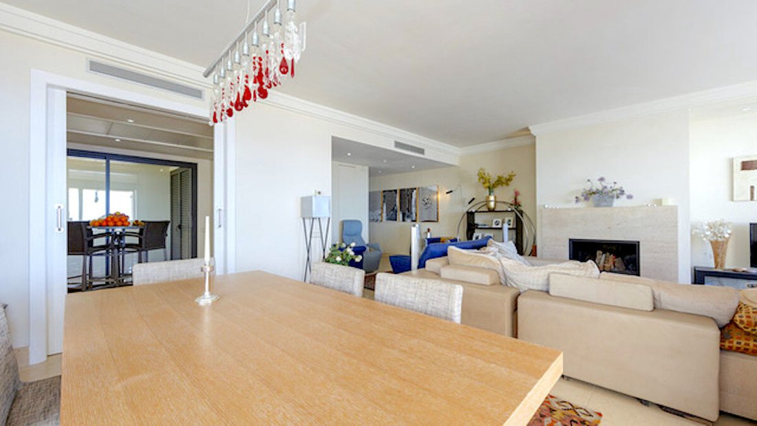 Apartment in Marbella, Andalusia, Spain 4 - 14076974