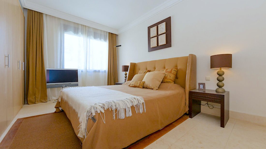 Apartment in Marbella, Andalusia, Spain 5 - 14076974