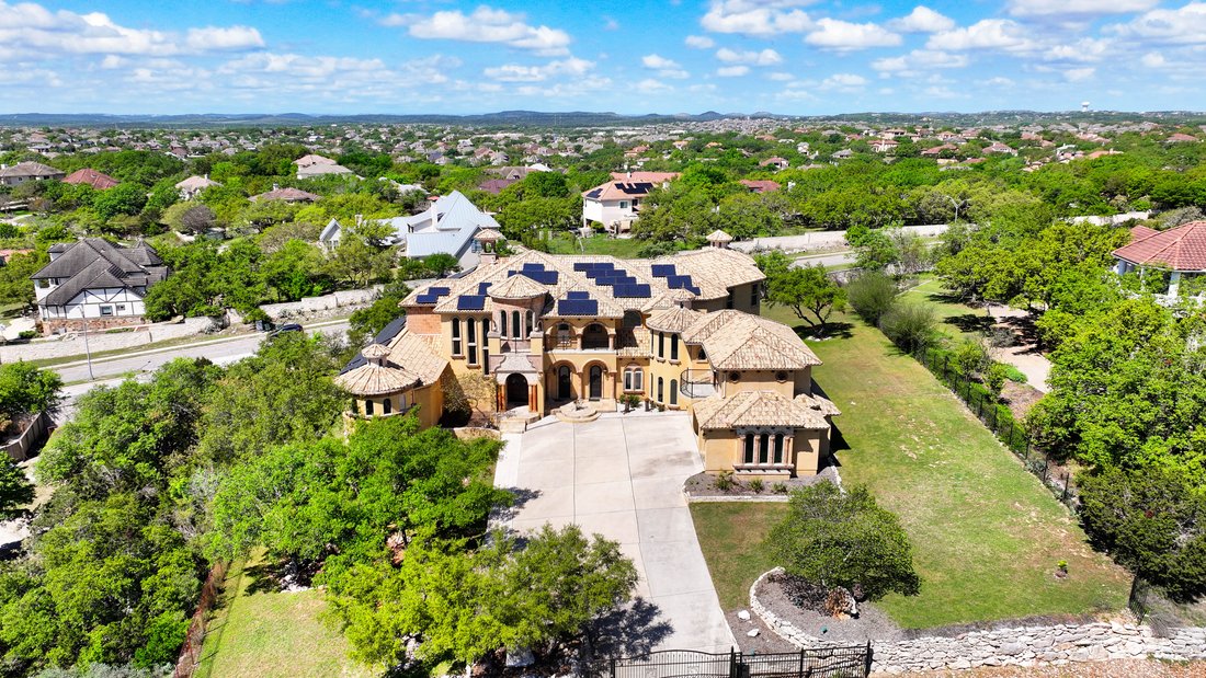 House in San Antonio, Texas, United States 4 - 14075155