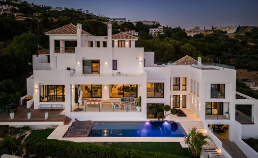 Villa in Marbella, Andalusia, Spain 1