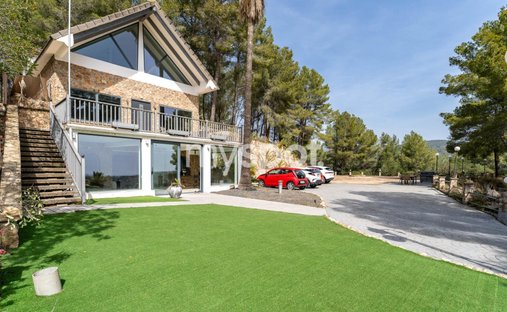 Apartment in Maspujols, Catalonia, Spain 1