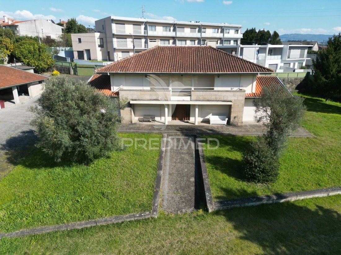 House in Oliveira, Sao Paio e Sao Sebastiao, Braga, Portugal 2 - 14083429