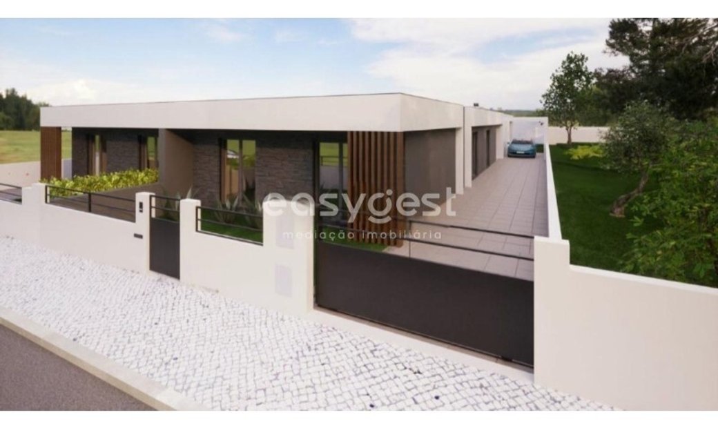 Semi Detached House 4 Bedrooms Sale Seixal In Fernão Ferro, Setubal