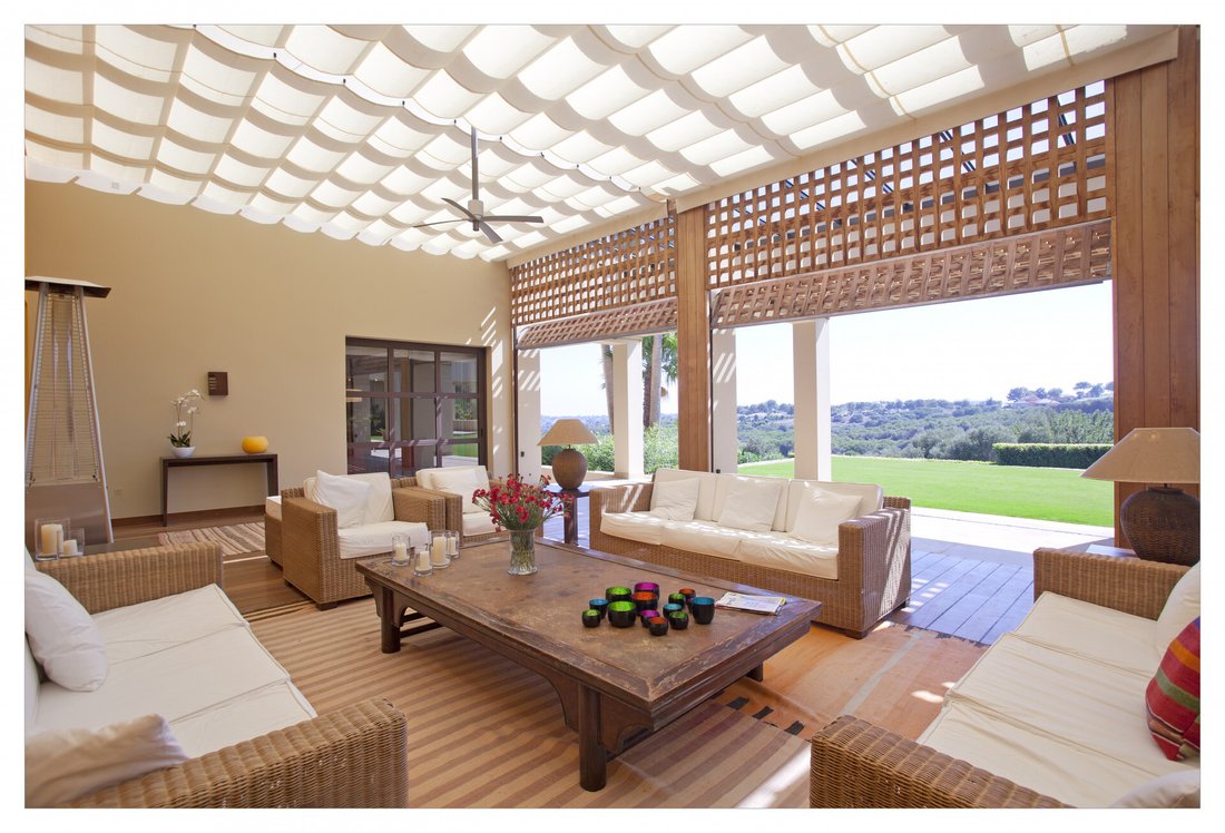 Villa in Sotogrande, San Roque, Andalusia 5 - 14081659