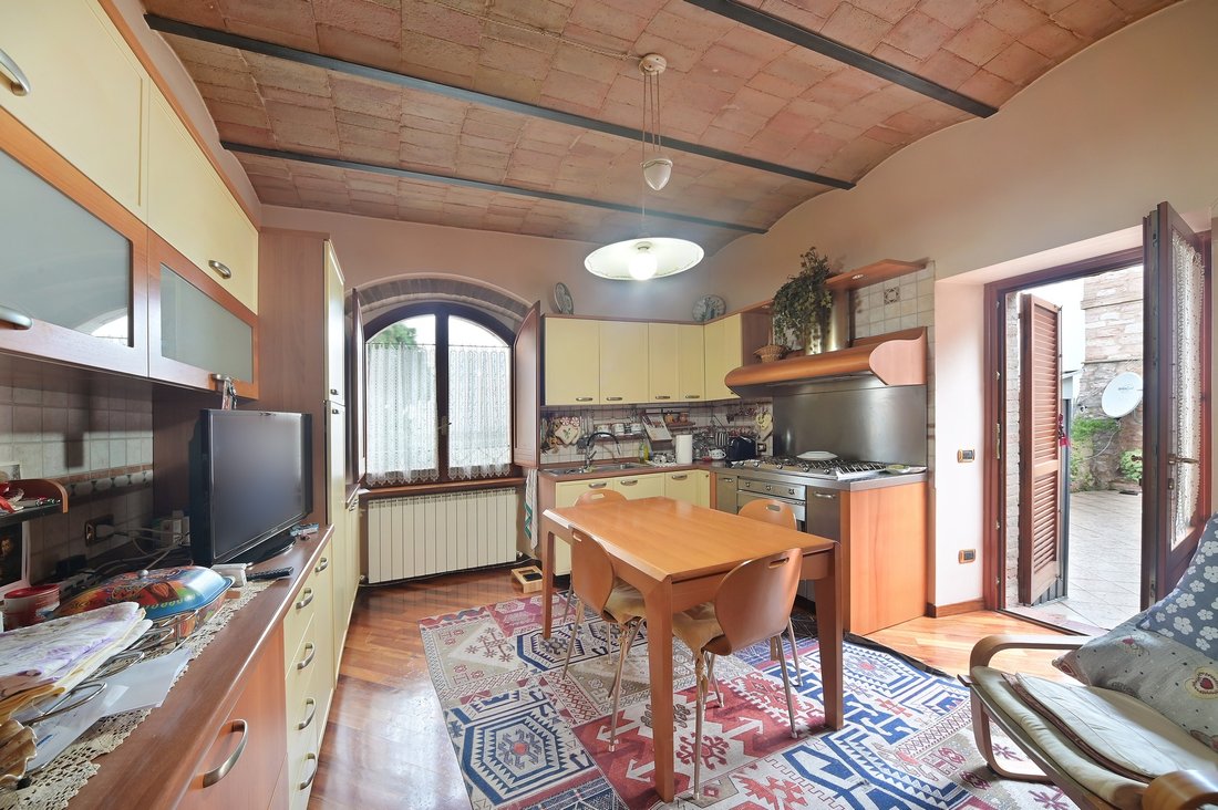 In The Heart Of Umbria Beautiful Detached House In In Spello, Umbria