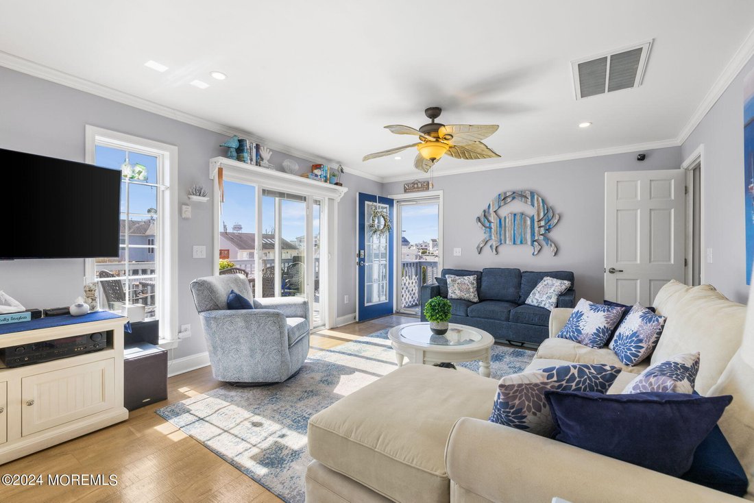 House in Stafford Township, New Jersey, United States 5 - 14085081