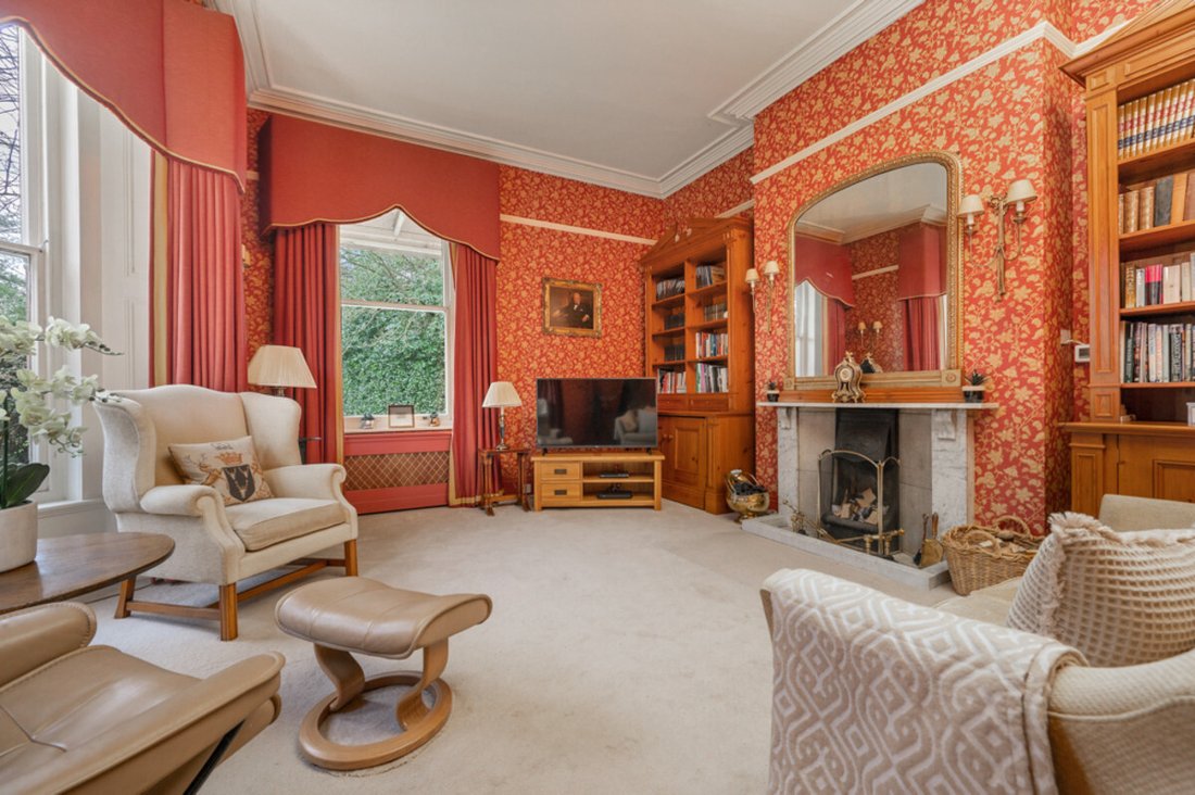 6 Bedroom Villa For Sale In In Newton Solney, England, United Kingdom For Sale (14081787)