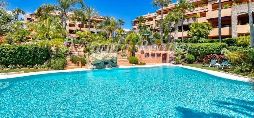 Condo in Marbella, Andalusia, Spain 1 - 14082311