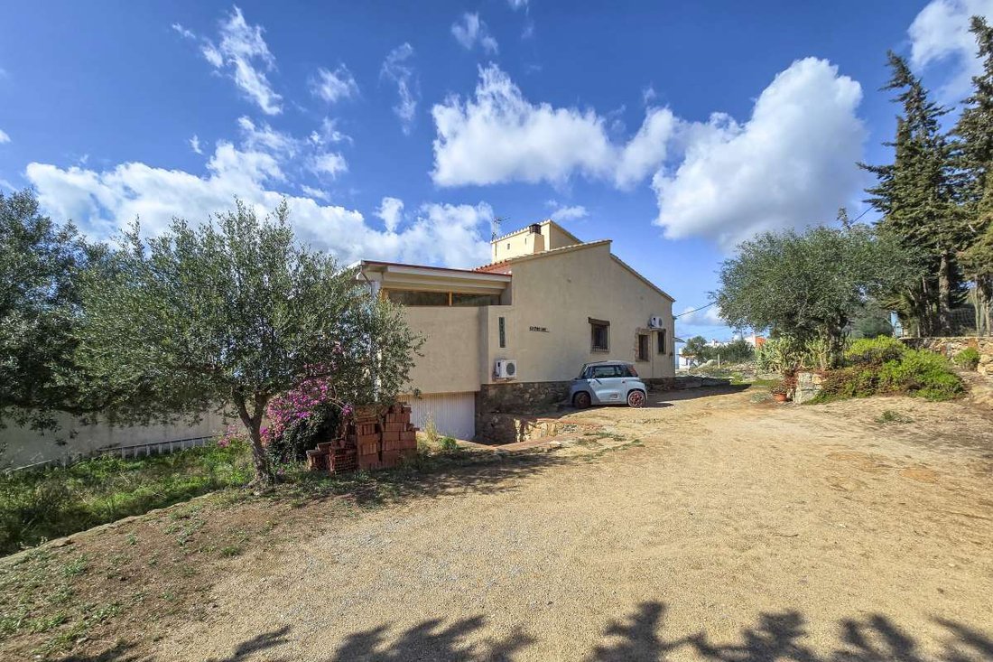 Villa in Palau-saverdera, Catalonia, Spain 4 - 14083176