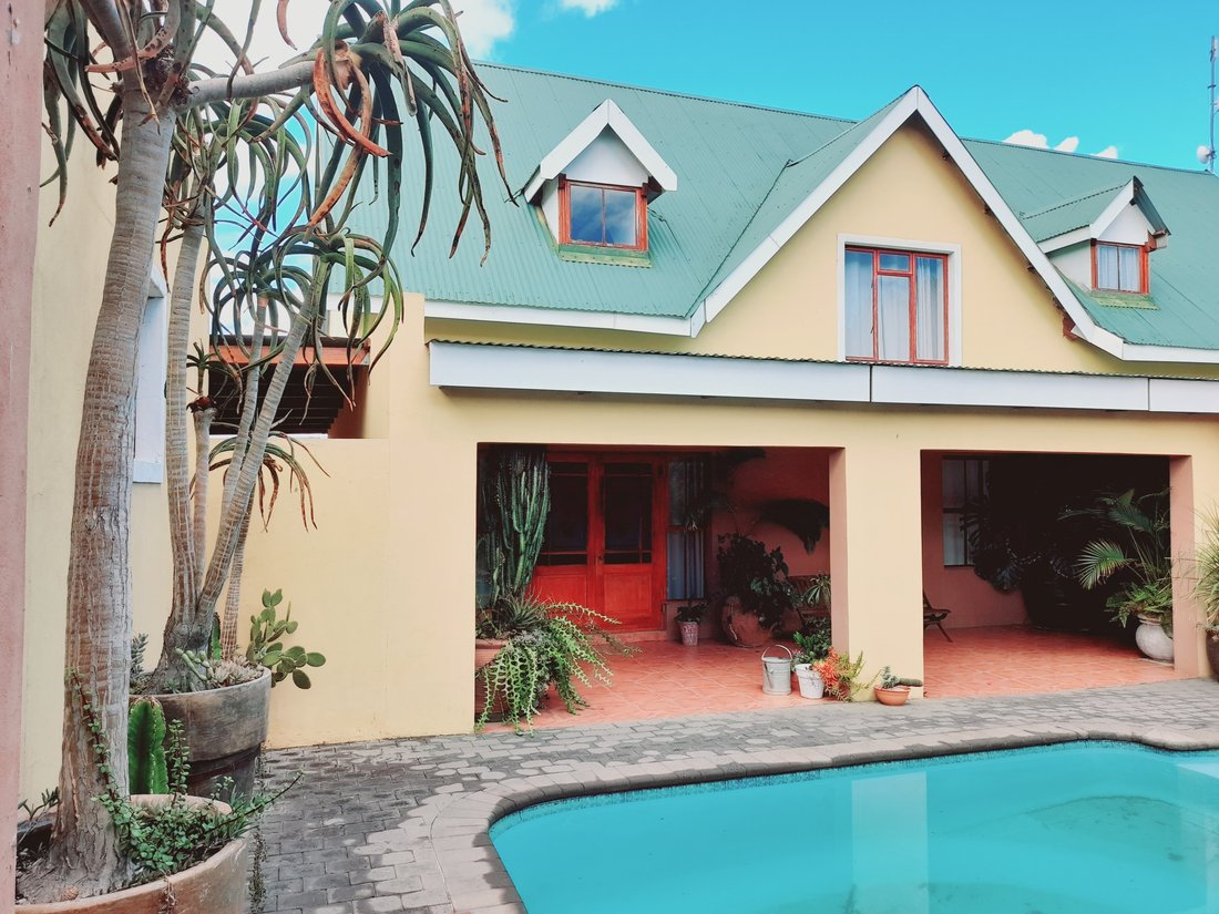 House in Worcester West, Western Cape, South Africa 1 - 14081468