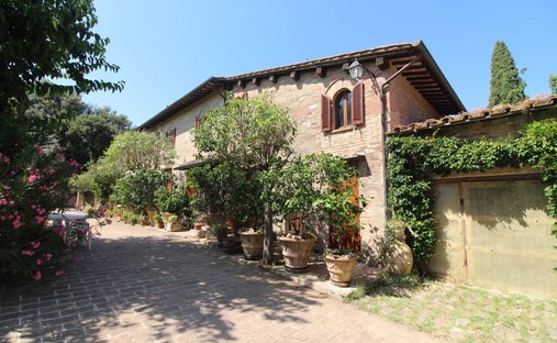 Villa in Monteluce, Perugia, Italy 1