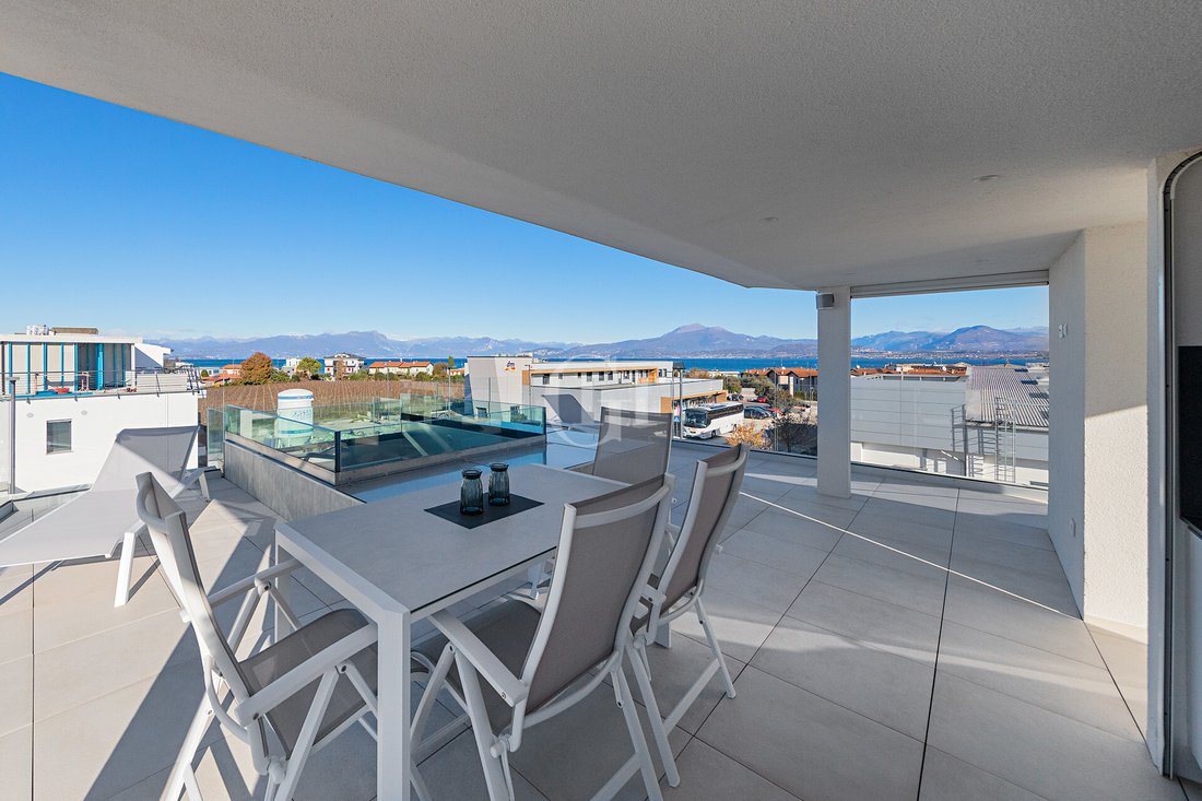 Apartment in San Benedetto di Lugana, Peschiera del Garda, Veneto 1 - 13972558