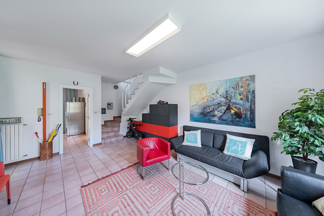 Villa in Center, Sirmione, Lombardy 5 - 13589067
