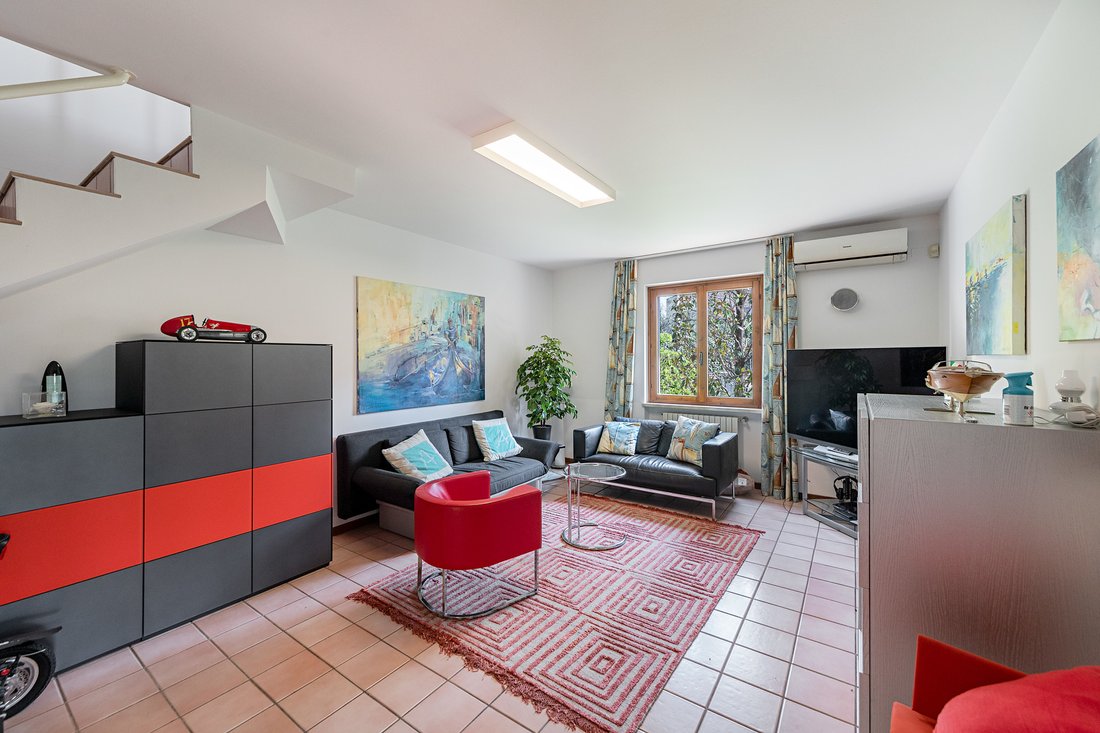 Villa in Center, Sirmione, Lombardy 3 - 13589067