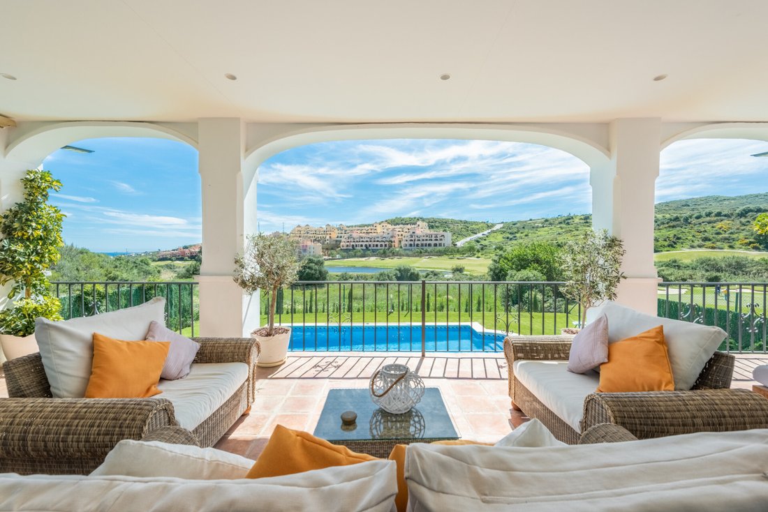 Villa in Estepona, Andalusia, Spain 2 - 14062784