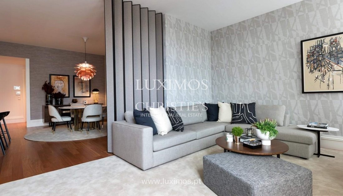 Apartment in Cedofeita, Santo Ildefonso, Se, Miragaia, Sao Nicolau e Vitoria, Porto District, Portugal 3 - 14086313