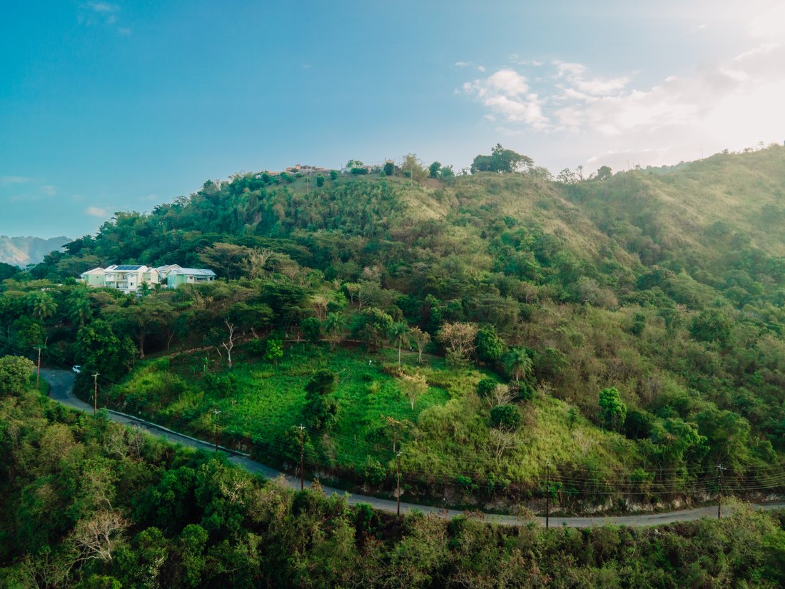 Jacks Hill Road In Stony Hill, St. Andrew Parish, Jamaica For Sale