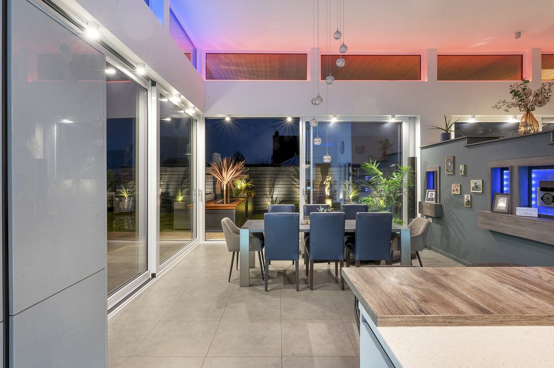 4 Bedroom Detached House For Sale In In Gedling, England, United