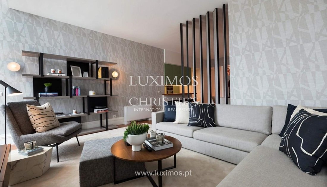 Apartment in Cedofeita, Santo Ildefonso, Se, Miragaia, Sao Nicolau e Vitoria, Porto District, Portugal 1 - 14086313
