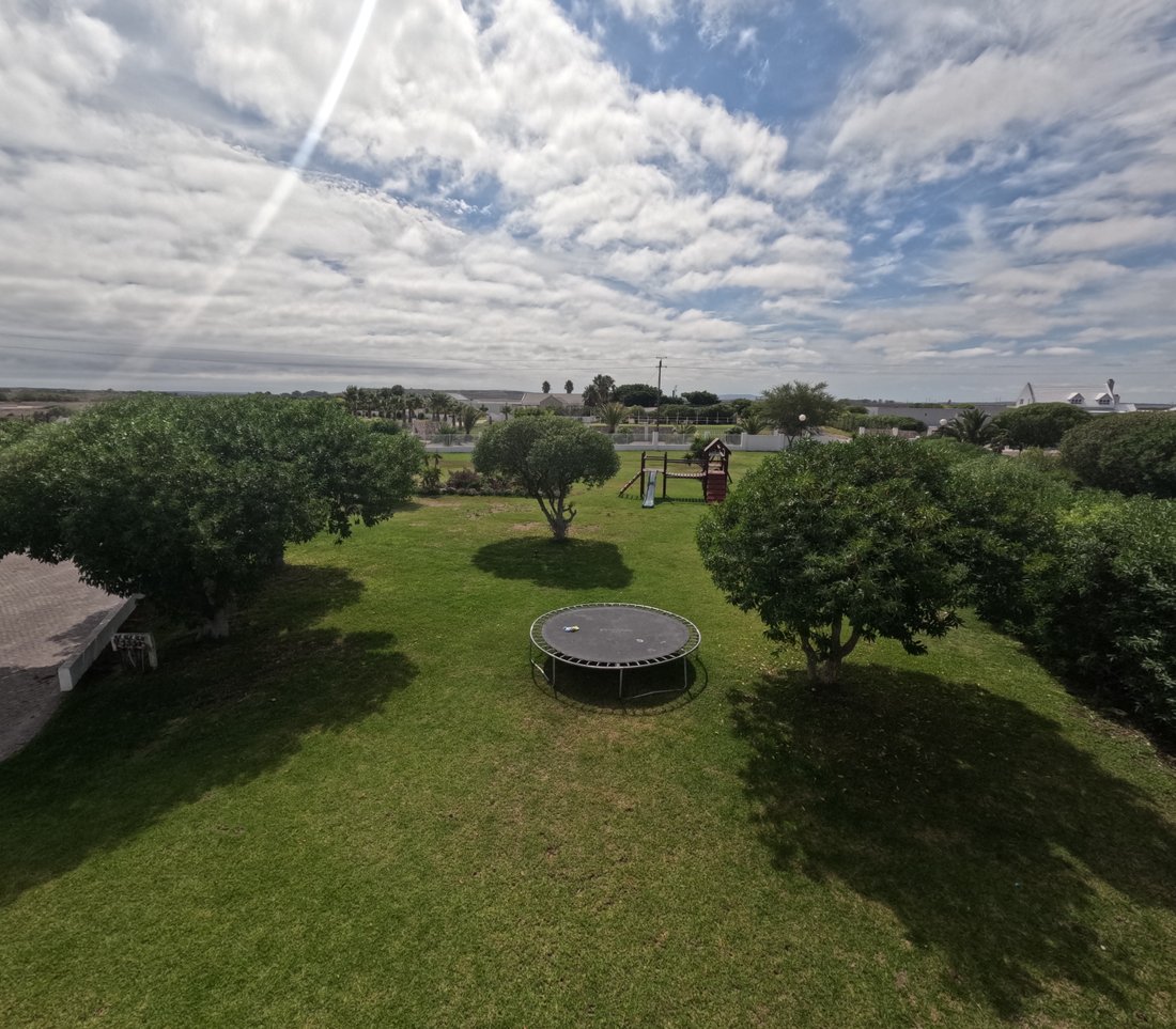 Estate in Langebaan, Western Cape, South Africa 3 - 14086780