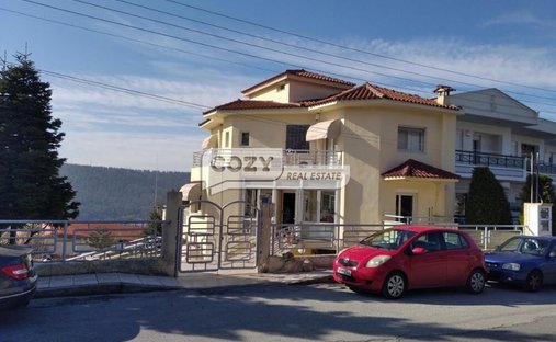 Maison à Pefka, Macedonia and Thrace, Grèce 1