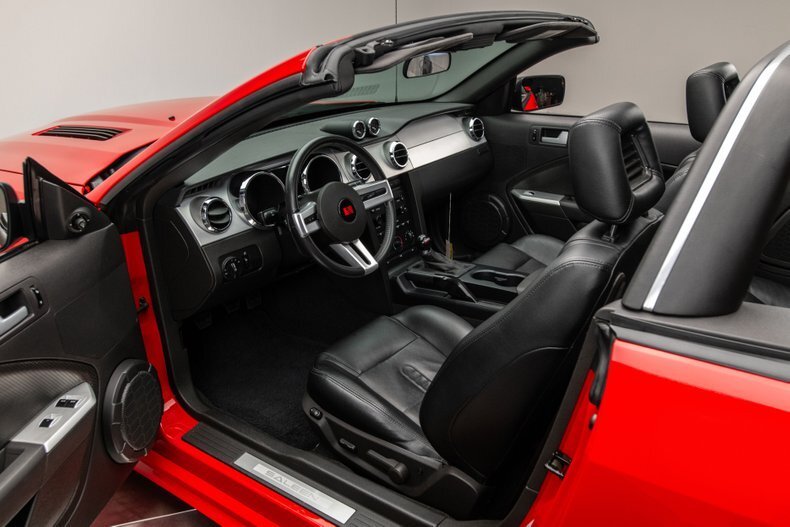 Cabriolet in Charlotte, United States 2 - 13675761