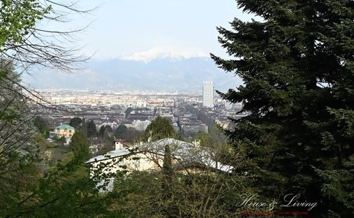 Apartment in Borgo Po - Nobile, Turin, Italy 1