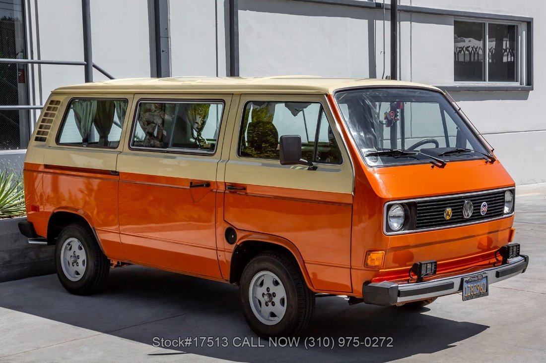 Volkswagen Vanagon in Los Angeles, CA 3 - 14092255