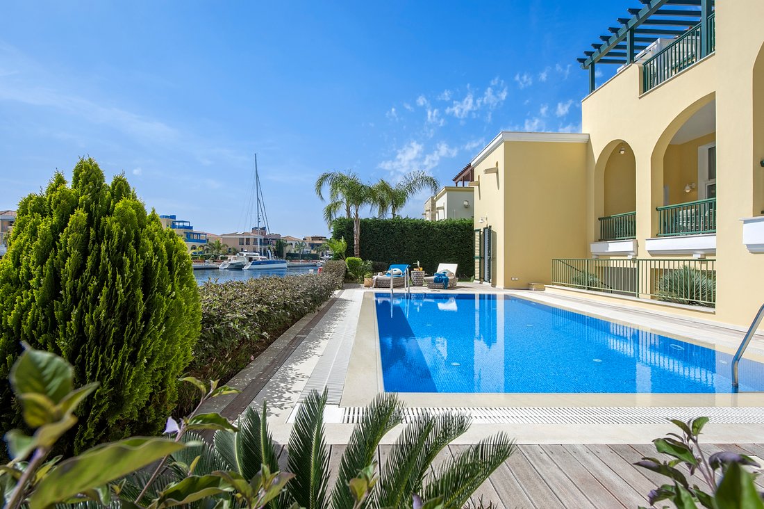 Villa in Limassol, Limassol, Cyprus 2 - 14087764