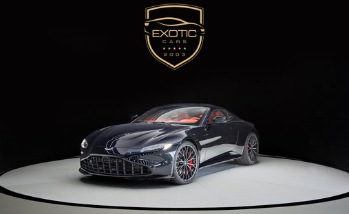 2022 Aston Martin Vantage awd in Dubai, United Arab Emirates 1