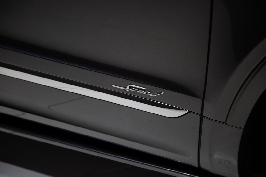 Suv in Dubai, Dubai, United Arab Emirates 5 - 14095777