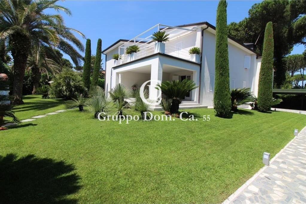 Villa in Roma Imperiale, Forte dei Marmi, Tuscany 4 - 14098372
