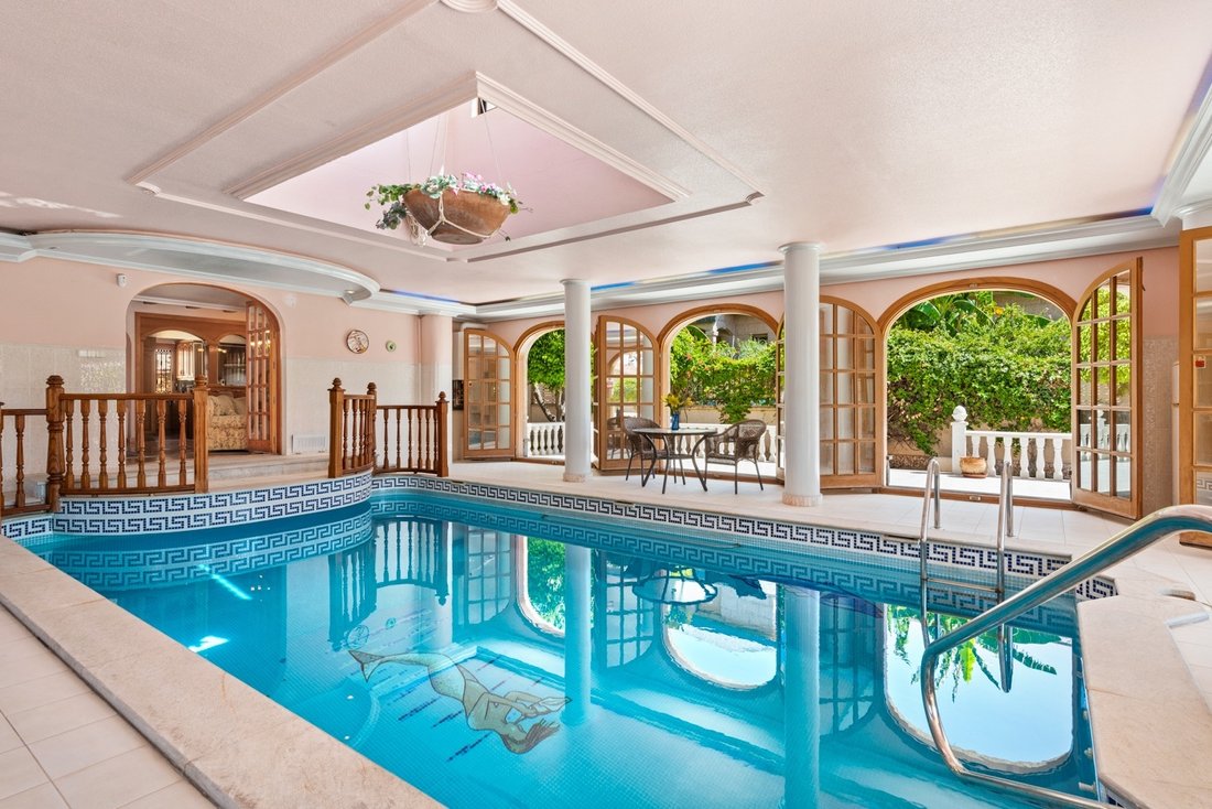 Villa a Torrevieja, Comunità Valenzana, Spagna 2 - 14099222