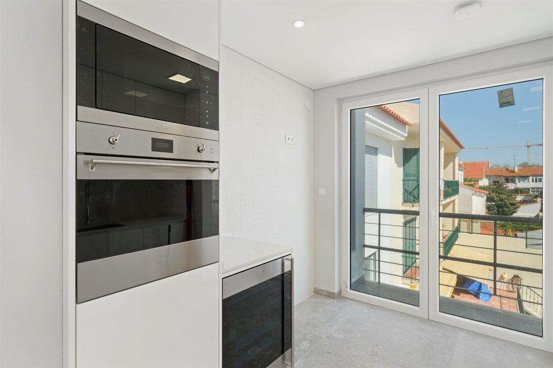 Apartment in Carcavelos e Parede, Lisbon, Portugal 5 - 14095961