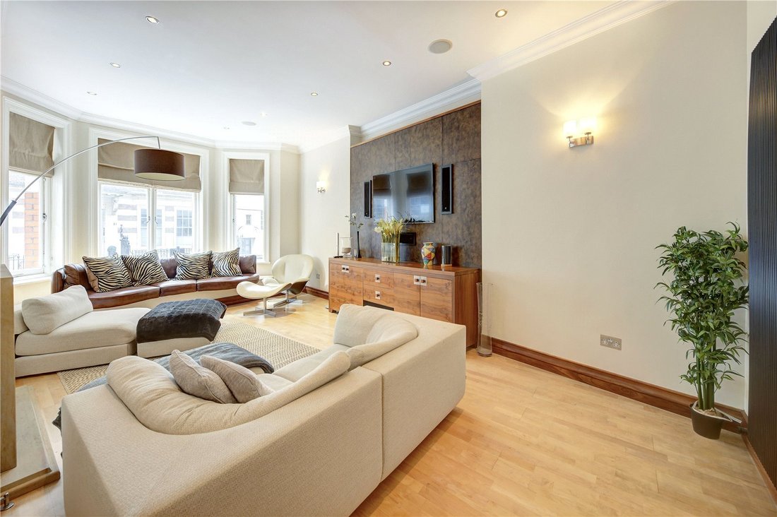 Apartment in Brompton, Kensington And Chelsea, England 2 - 14098244