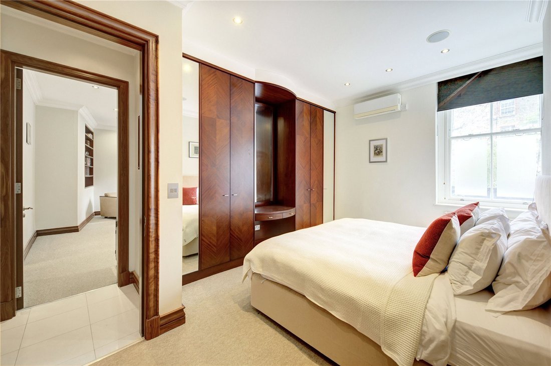 Apartment in Brompton, Kensington And Chelsea, England 5 - 14098244