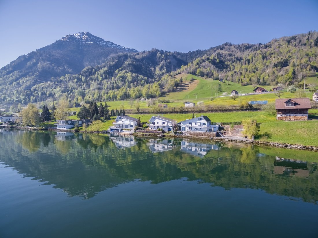 Seeluft & Eleganz Einzigartiges Zuhause Am In Küssnacht, Schwyz