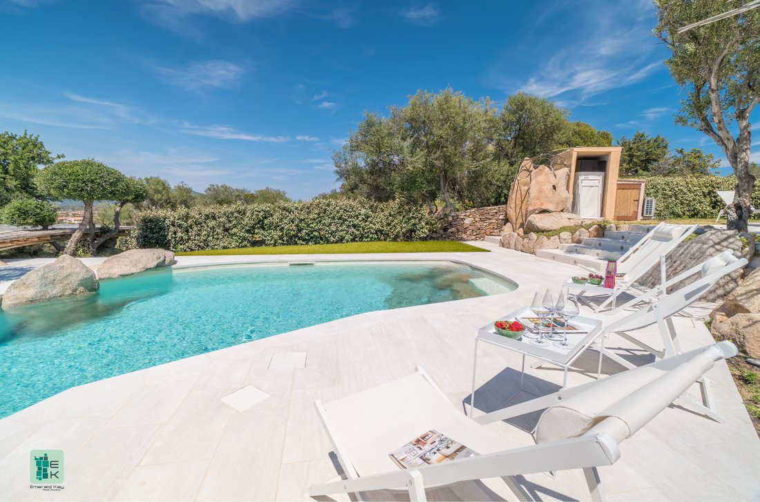 Villa in San Teodoro, Sardinia, Italy 2 - 14100638