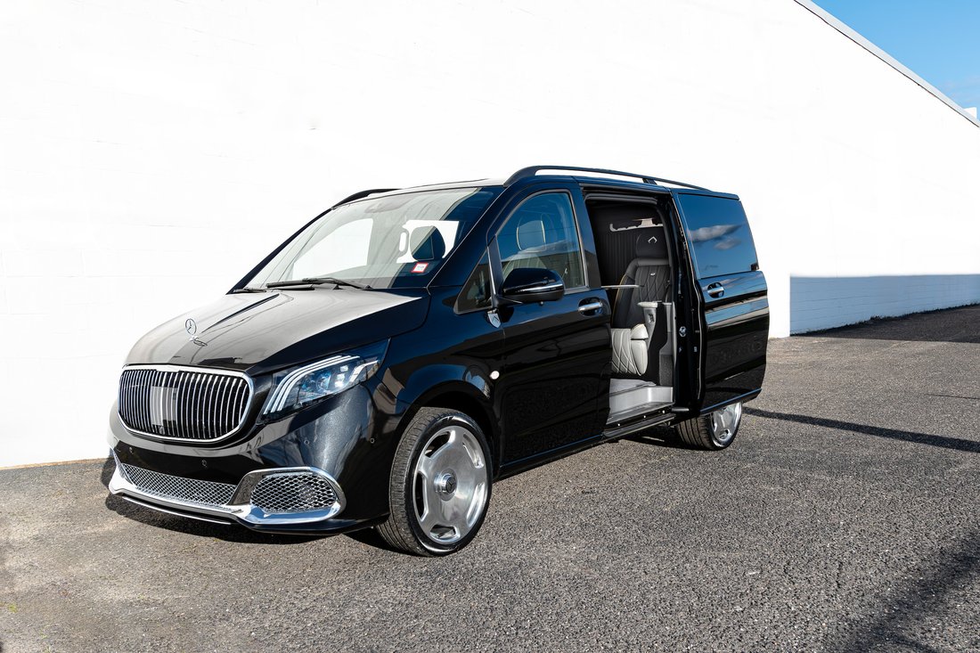 Limousine in San Diego, California, United States 5 - 14080380