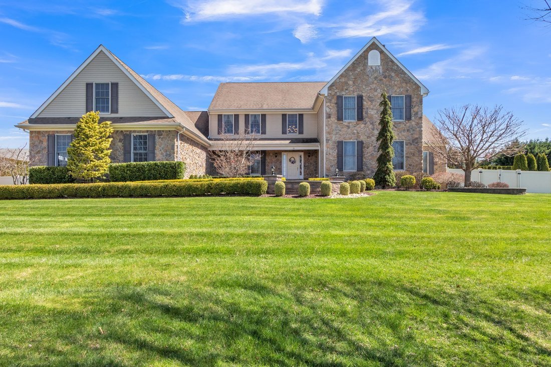 House in Monroe Township, New Jersey, United States 1 - 14100832