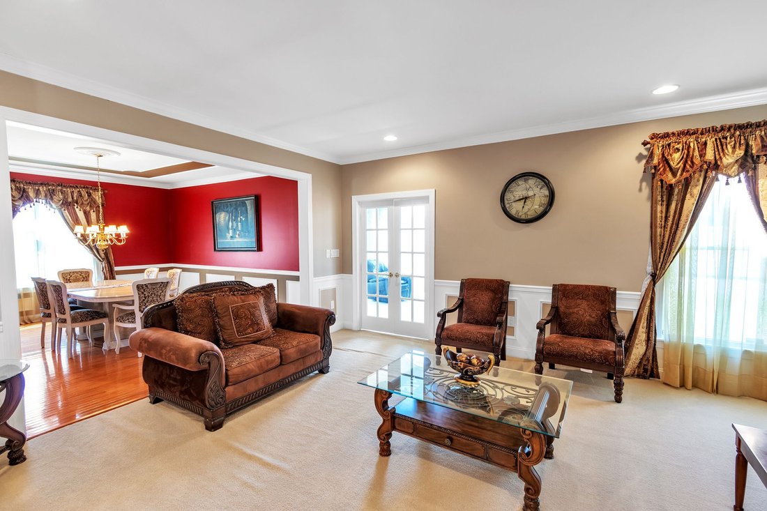 House in Monroe Township, New Jersey, United States 2 - 14100832