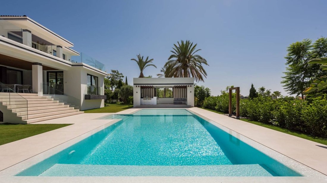 Villa in Benahavis, Andalusia, Spain 4 - 14102428